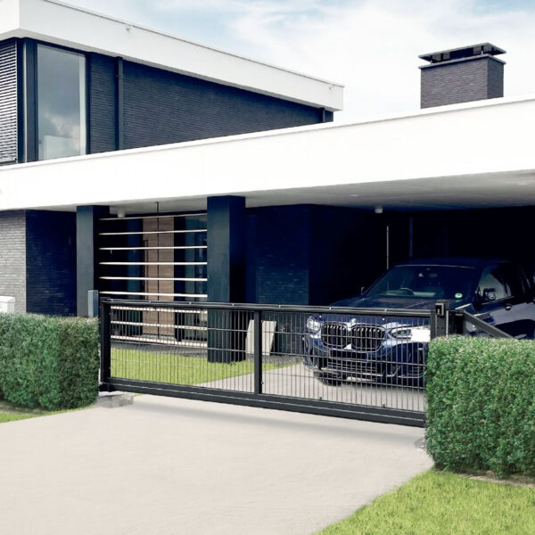 Freitragendes Schiebetor Home Premium mit Elektroantrieb für private Einfahrten